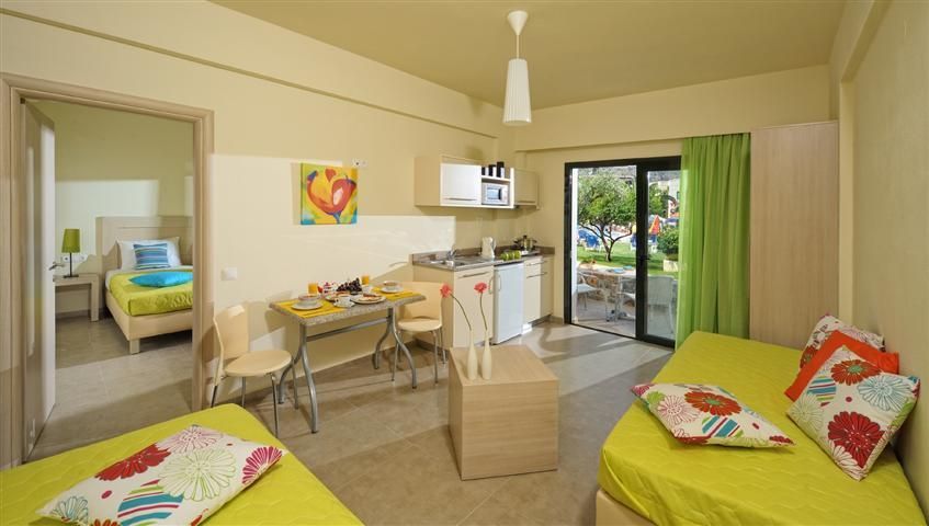 Kristalli Hotel Apartments Malia Eksteriør bilde