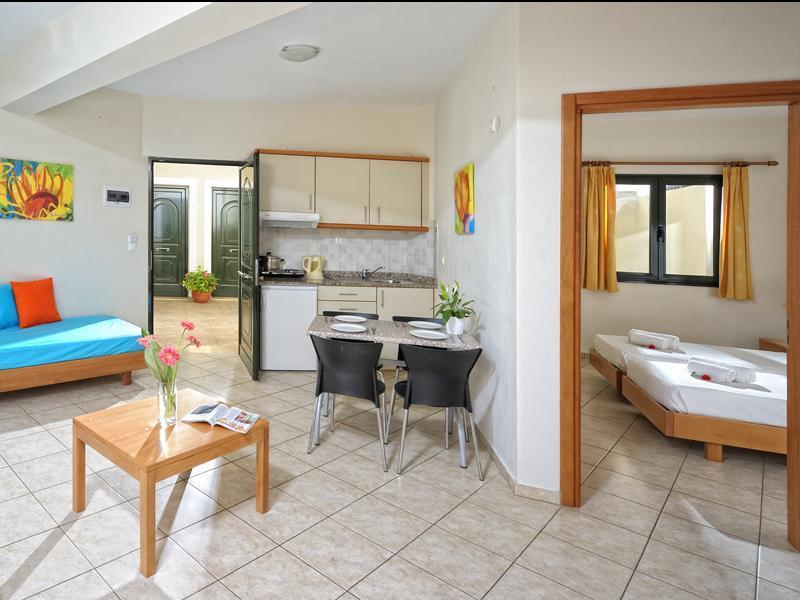 Kristalli Hotel Apartments Malia Eksteriør bilde