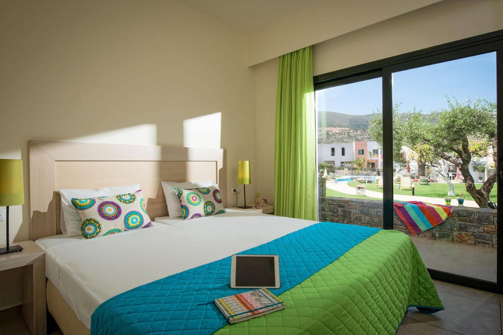 Kristalli Hotel Apartments Malia Eksteriør bilde