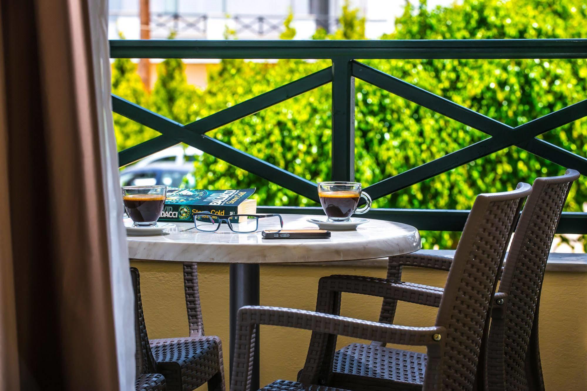 Kristalli Hotel Apartments Malia Eksteriør bilde